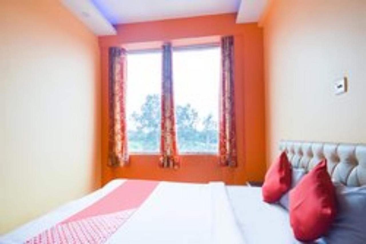 Staymaker Royal Galaxy ดูร์กาปูร์ ภายนอก รูปภาพ